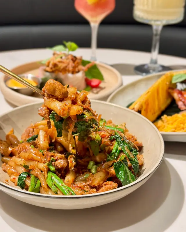 泰式香辣醉貓炒豬肉手工卷粉