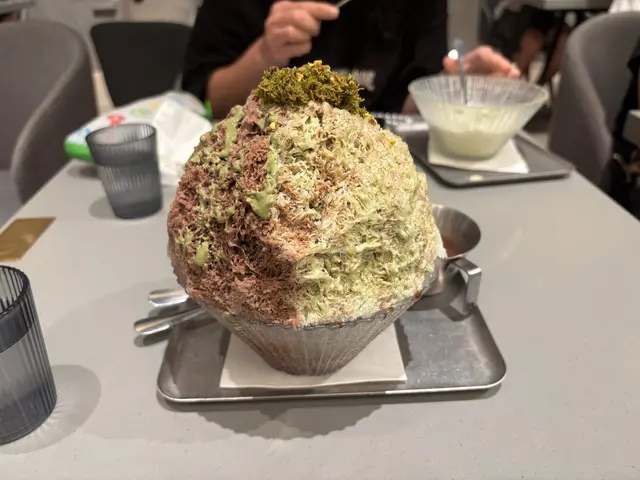 杜拜朱古力開心果刨冰