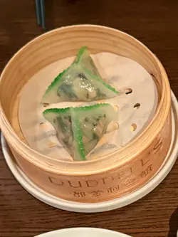 翡 翠 白 菜 餃