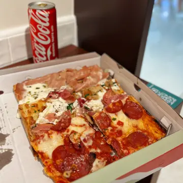 Pᴇᴘᴘᴇʀᴏɴɪ