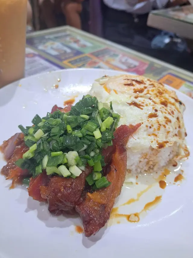 Rice with Honey Barbecue Pork & Pan-fried Egg with Scallion Oil
