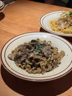 黑松露蘑菇卷卷面