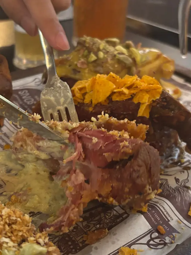 四重風味德國鹹豬手