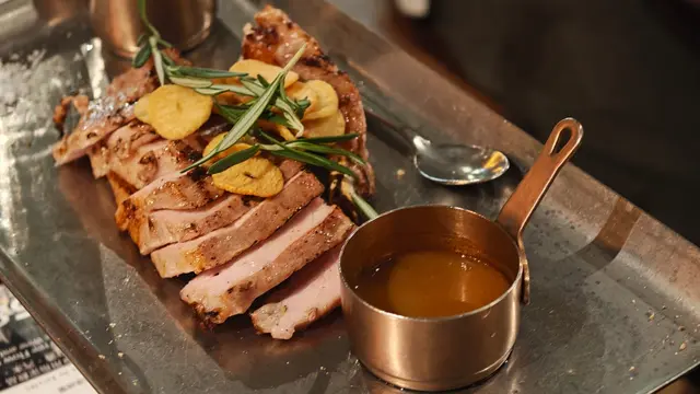 香烤慢煮伊比利豬鞍