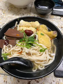 自選三餸(鴨血 墨魚卷 雞件)