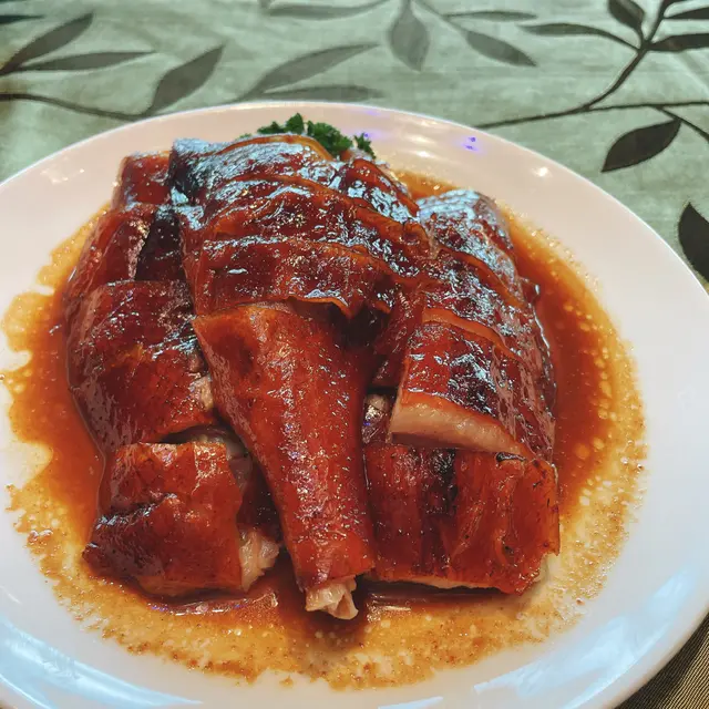 遠年陳皮脆皮燒鵝伴陳村粉