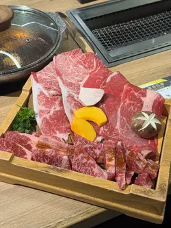 樂天澳洲和牛拼盤