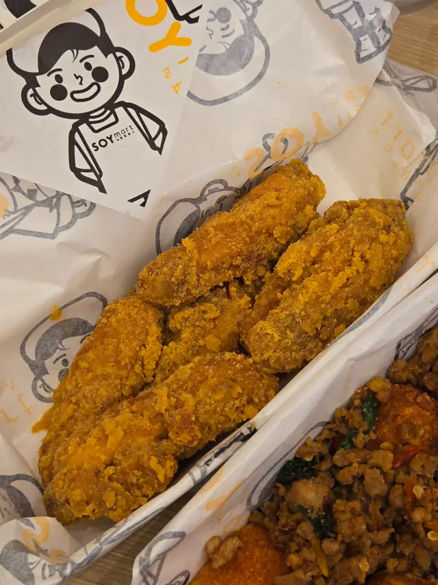 Gold純度鹹蛋黃雞翼