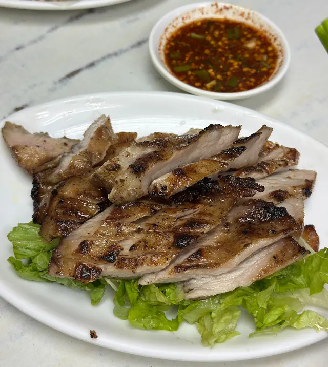 泰式燒豬頸肉