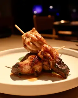 炭烧鸡腿肉伴柚子胡椒 