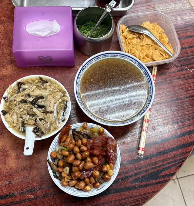 B餐  細蛇羹+蛇湯+臘味糯米飯