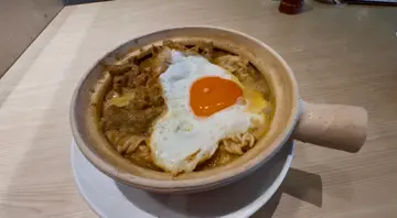 煲仔沙嗲牛肉麵