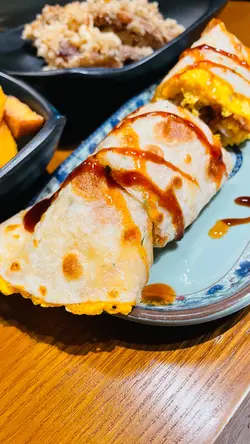 芋泥肉松蛋卷饼