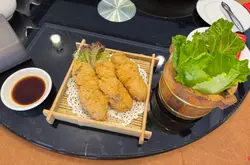 酥炸桶蠔生菜盞