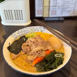 汤底：￼味噌￼
爵士拉面：肥牛 叉烧 杂锦

另外加咗$8转酱油糖心蛋￼
