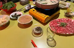 前排正中央就係收$15 嘅水魚豉油