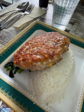 蓝莓芝士肉饼饭