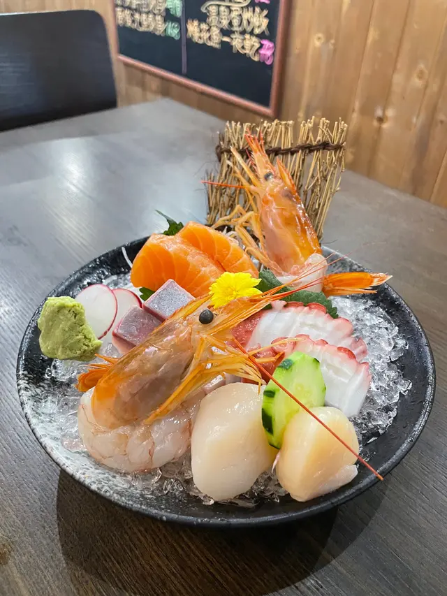 特上刺身拼盤五品