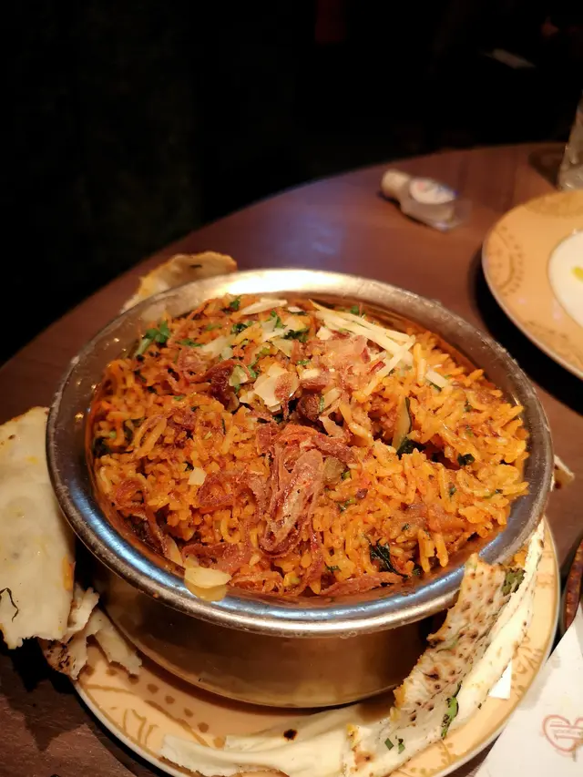 Mughlai Dum Biryani 羊肉香料炒飯
