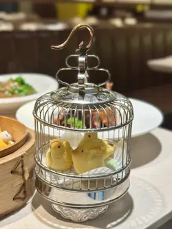 鴿吞鳳梨（3件)