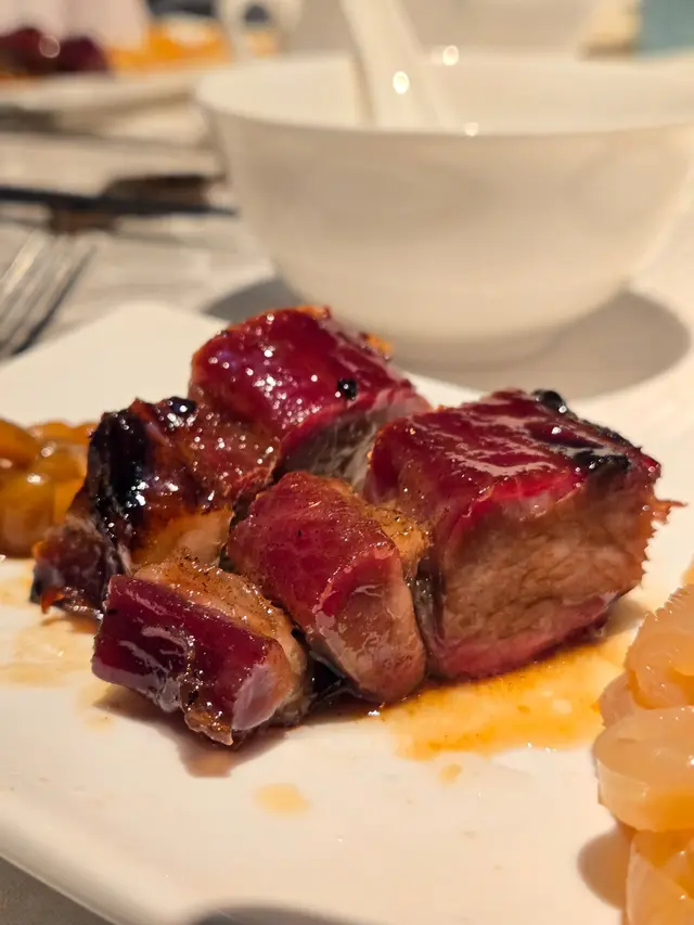 蜜汁叉燒皇拼香麻海蜇