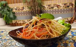 青木瓜最緊要爽，個汁配得剛剛好，如果唔食得辣可以叫佢少辣