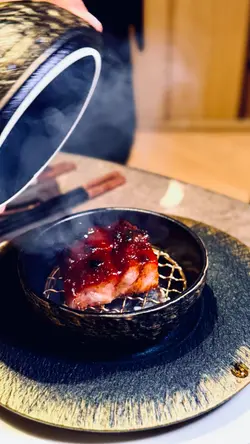 炭燒至尊蜜汁叉燒