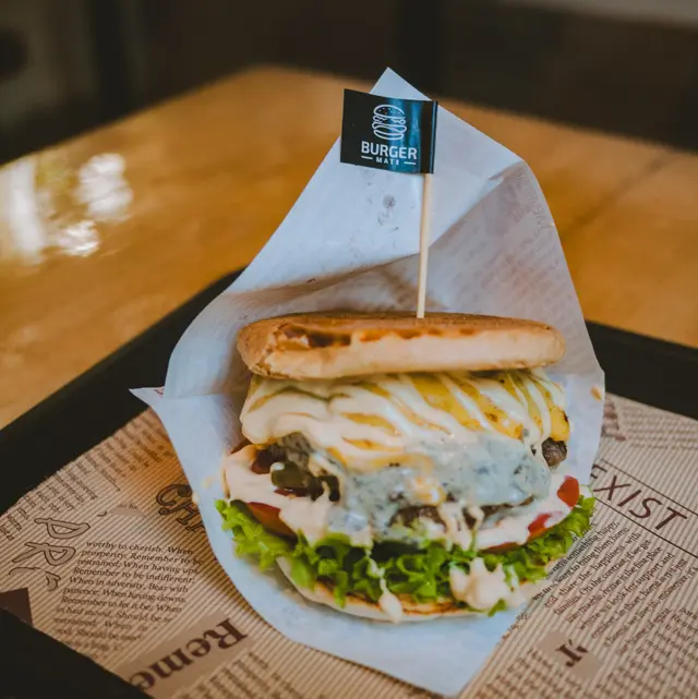 黑松露蘑菇安格斯牛漢堡