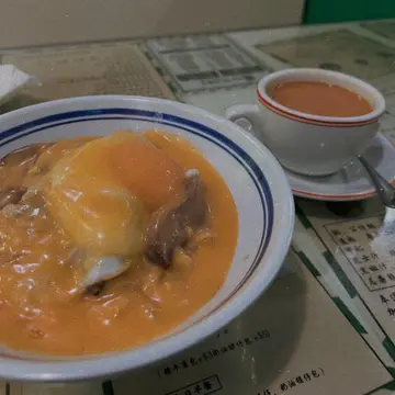 猪颈肉煎蛋芝士捞丁 - 新记冰室 (荃湾) 