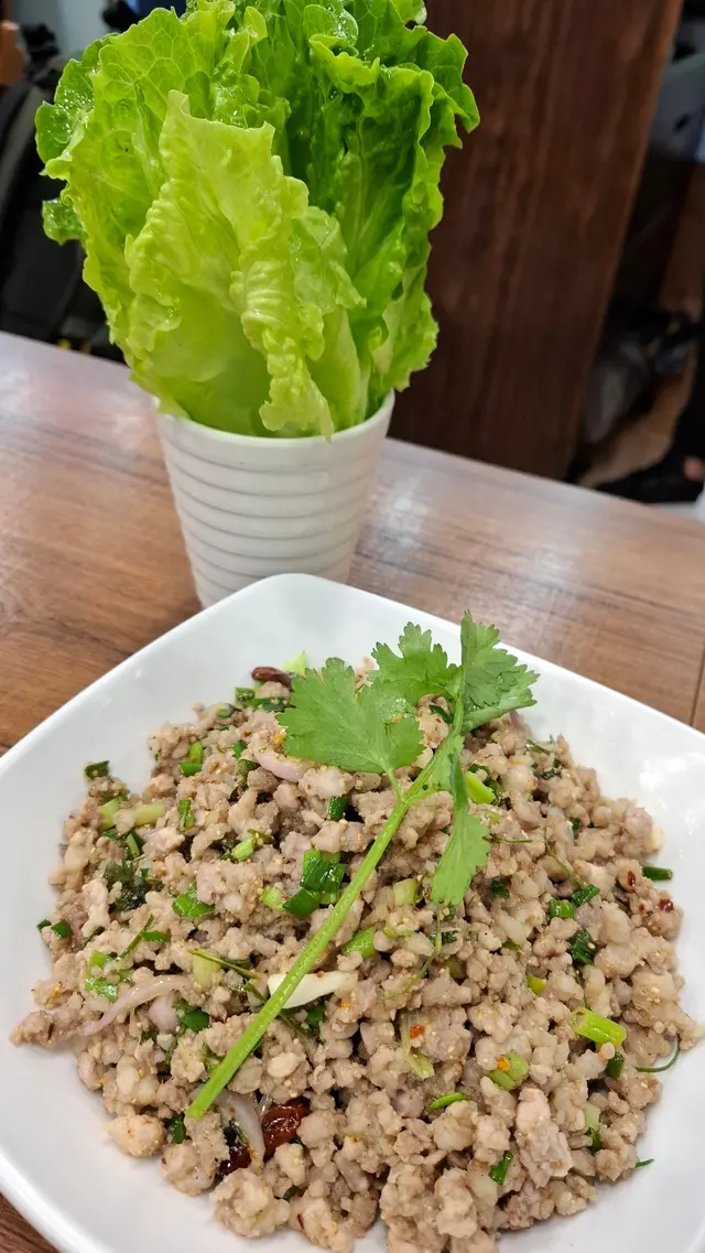 泰式肉碎生菜包