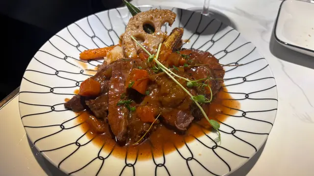 低溫慢煮美國和牛面頰配薯蓉