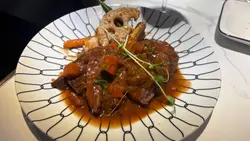 低温慢煮美国和牛面颊配薯蓉