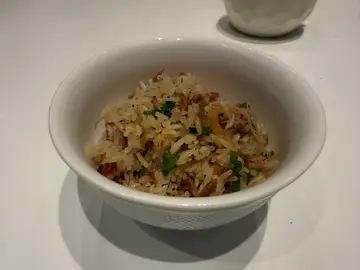 法式油封鸭腿煲仔饭