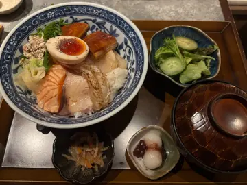 炙燒海鮮丼定食