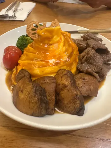 美國安格斯牛小排伴大啡菇