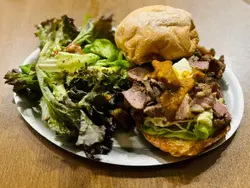 中東燒羊肉漢堡