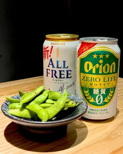 枝豆的表面都被均勻裏上山葵鹽,其獨特的辛辣嗆和鹹香味不僅沒搶食材本身的甘甜味,還提升了風味層次。