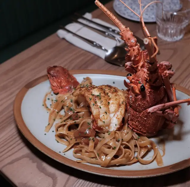 原隻波士頓龍蝦意粉