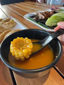 木瓜紅蘿蔔瘦肉湯