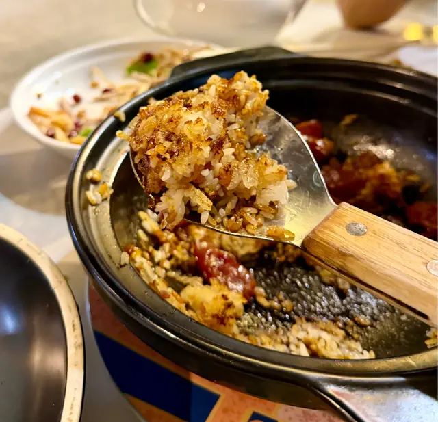 臘味煲仔飯