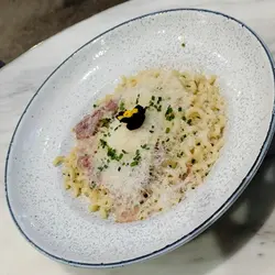 卡邦尼煙肉卷卷意粉