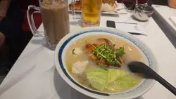 雞扒花枝丸手作麵+5蚊珍珠奶茶