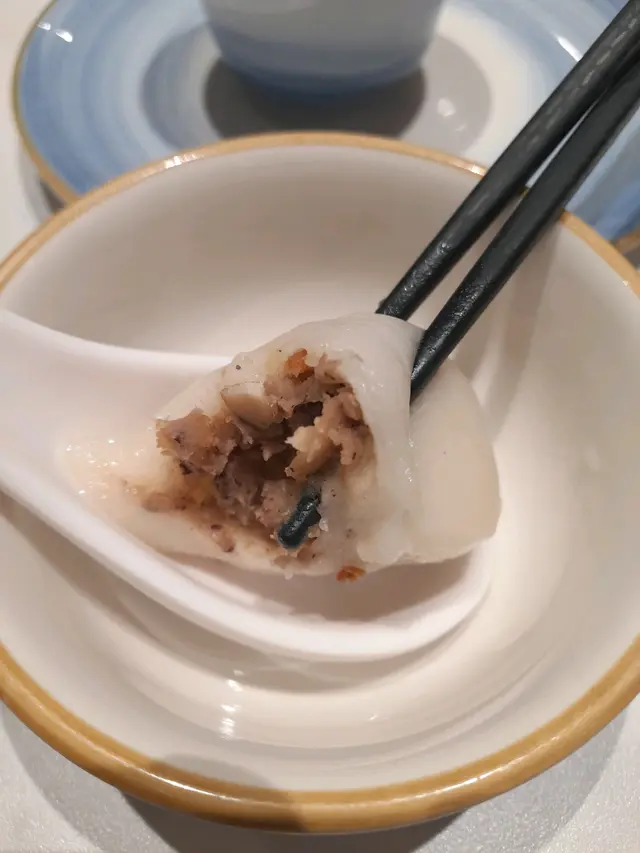 食𡁵嘅眉豆鹹茶粿