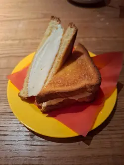 港式蜜糖多士夾雪糕