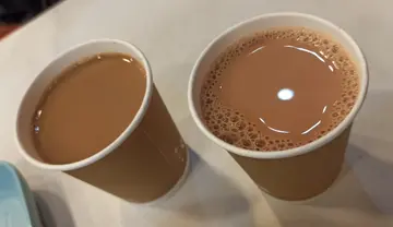 熱咖啡、熱奶茶