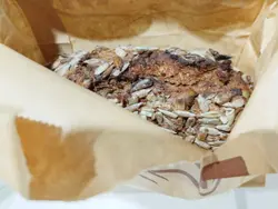 南瓜籽、向日葵籽黑麦酸种包