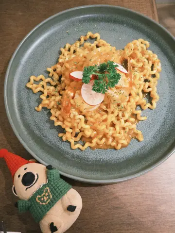 香煎海虾龙虾汁卷卷意粉