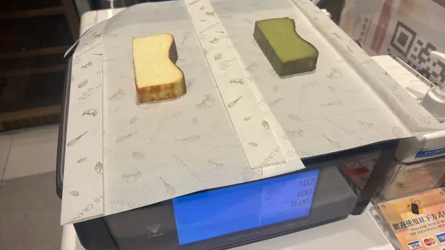 日本丸久小山園青嵐抹茶芝士蛋糕，馬達加斯加雲呢拿蛋糕