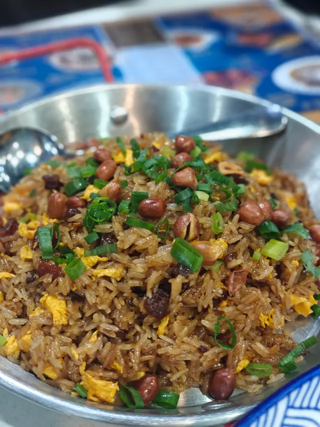 生炒臘味糯米飯