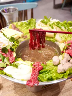 越式火車頭酸辣鍋